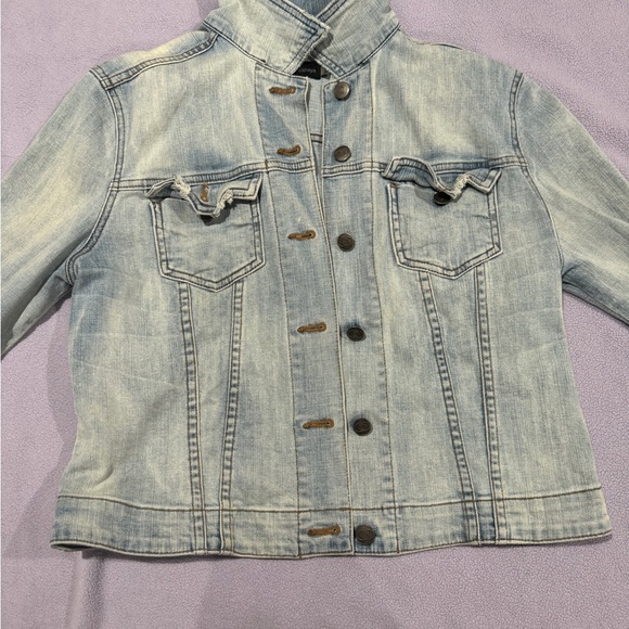 Womans denim jacket - Picture 1 of 5